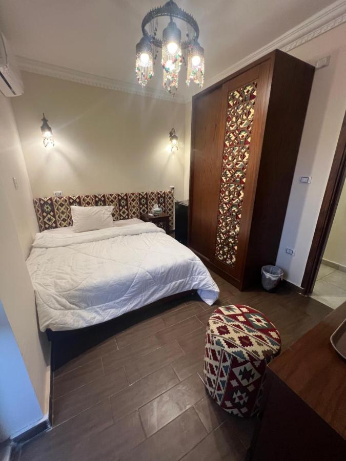 Hotel Bedouin Pyramids View Kafret el-Gabal Esterno foto