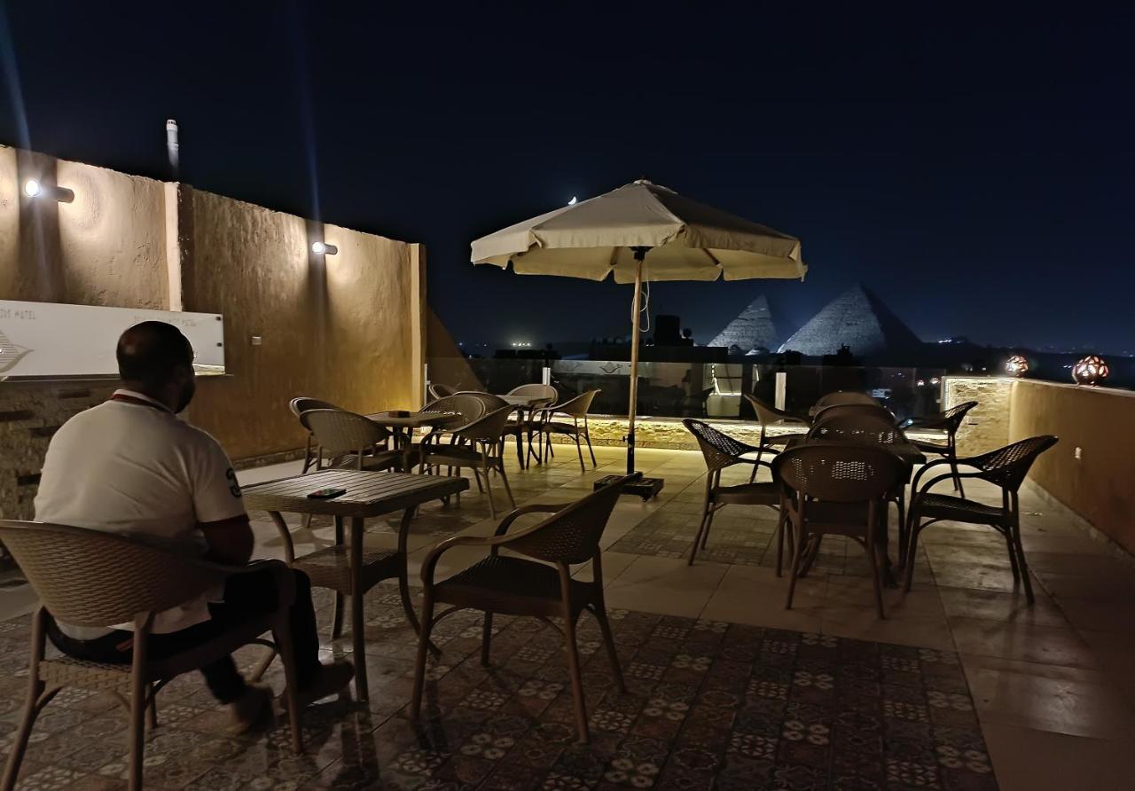 Hotel Bedouin Pyramids View Kafret el-Gabal Esterno foto